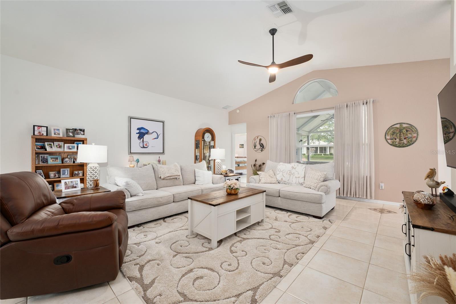 OAK RUN - Residential