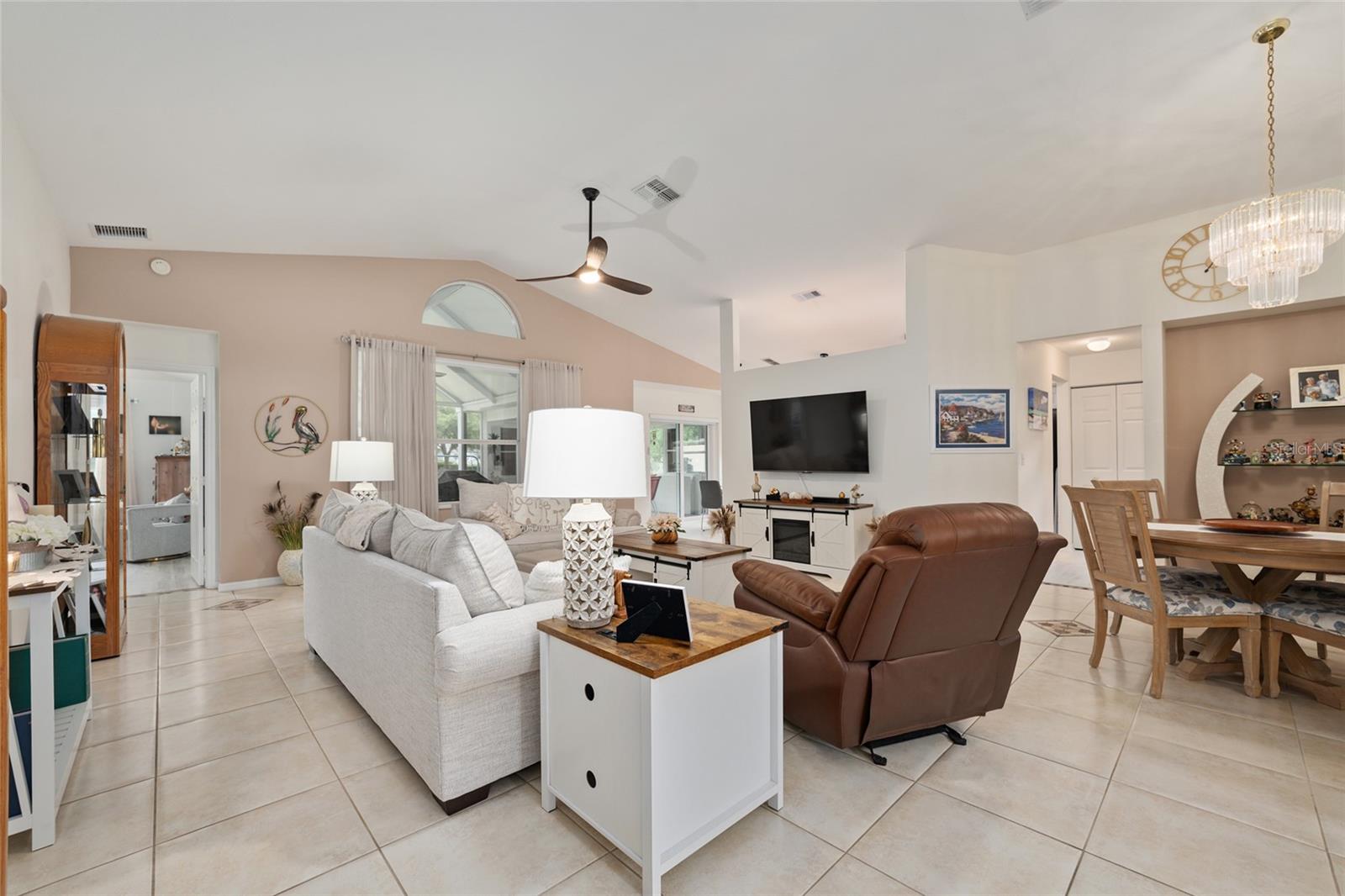 OAK RUN - Residential
