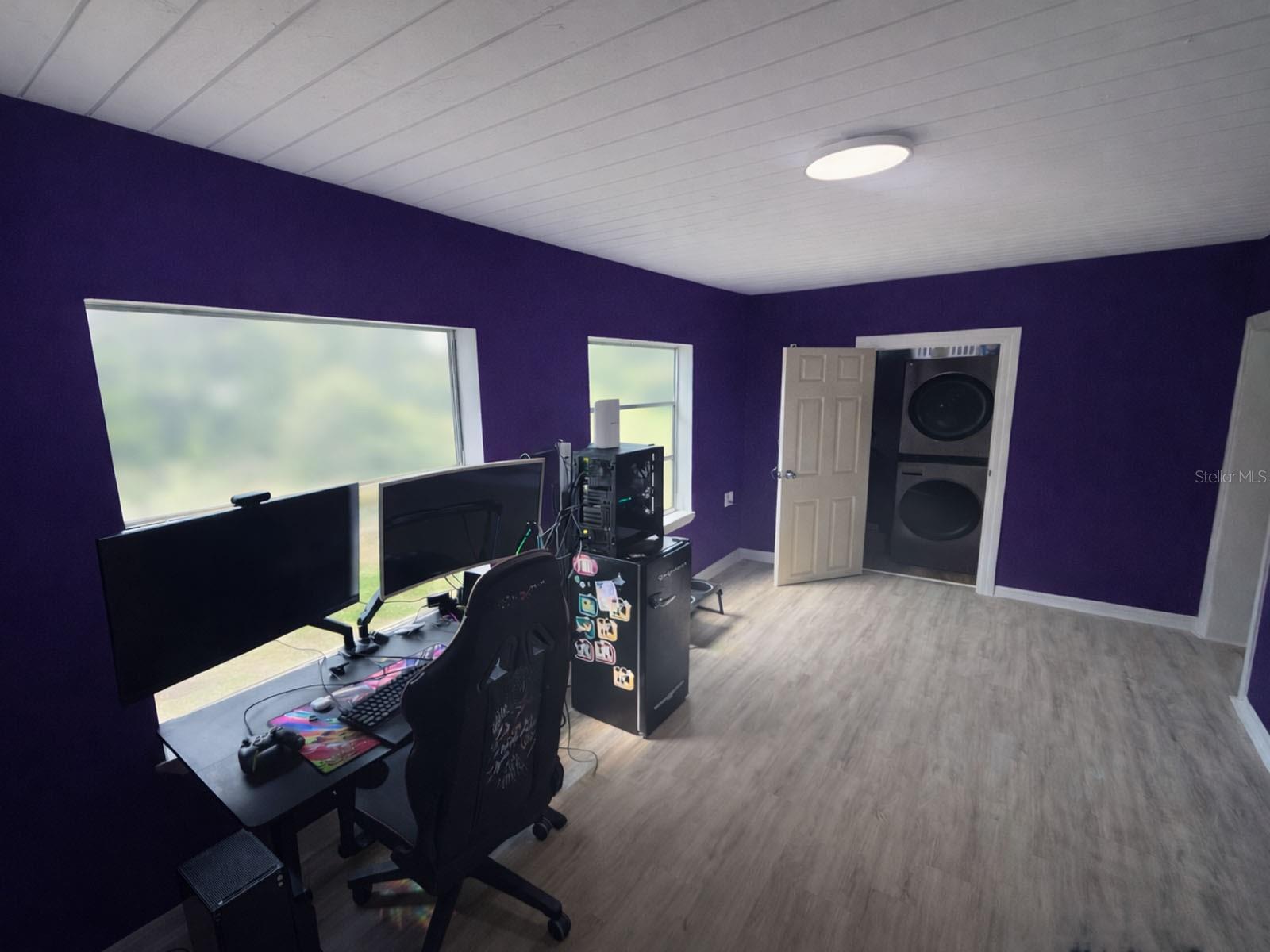 PRESHA SUB - Residential