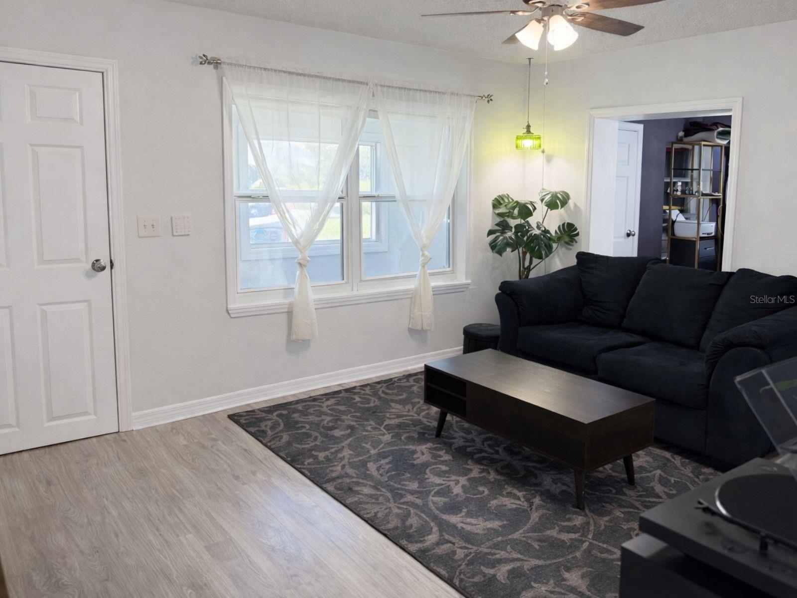 PRESHA SUB - Residential