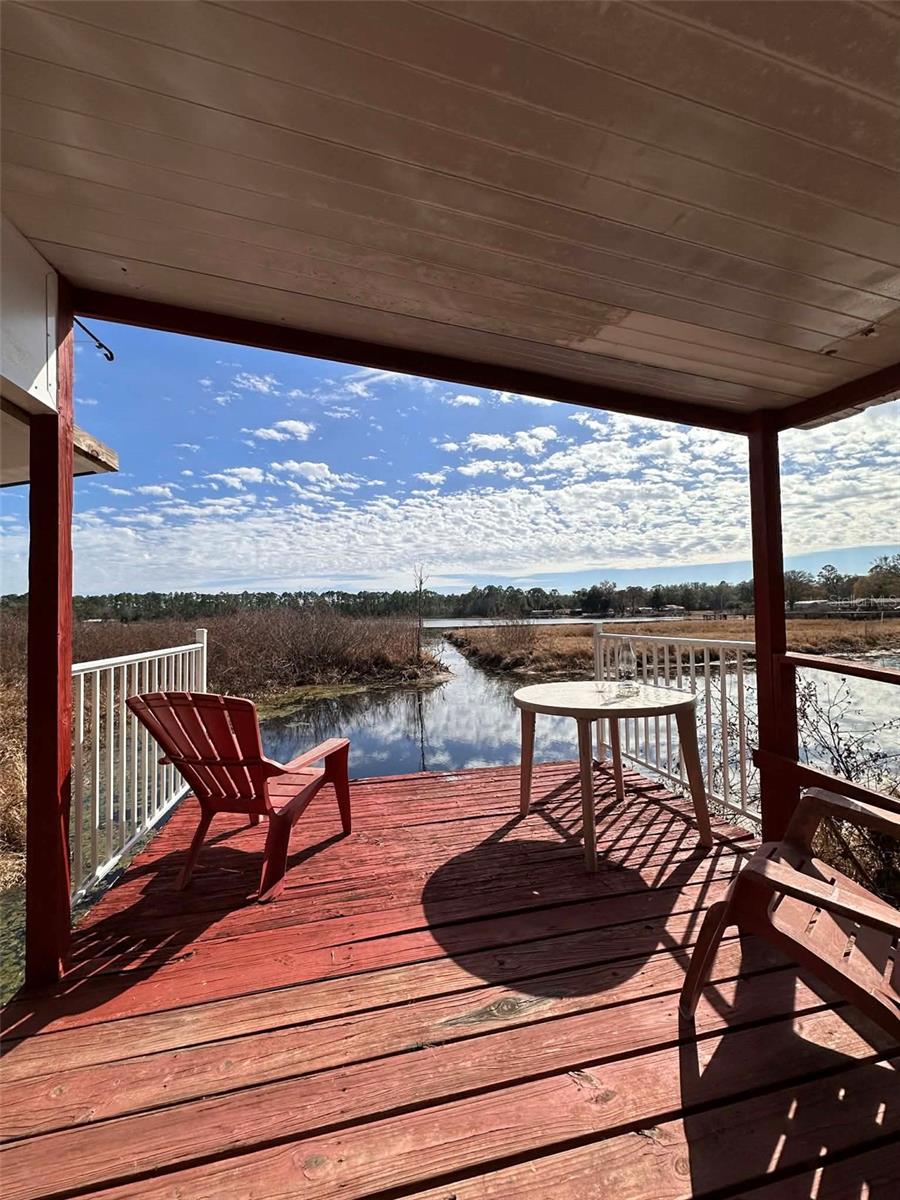 LAKE LYNNE - Residential