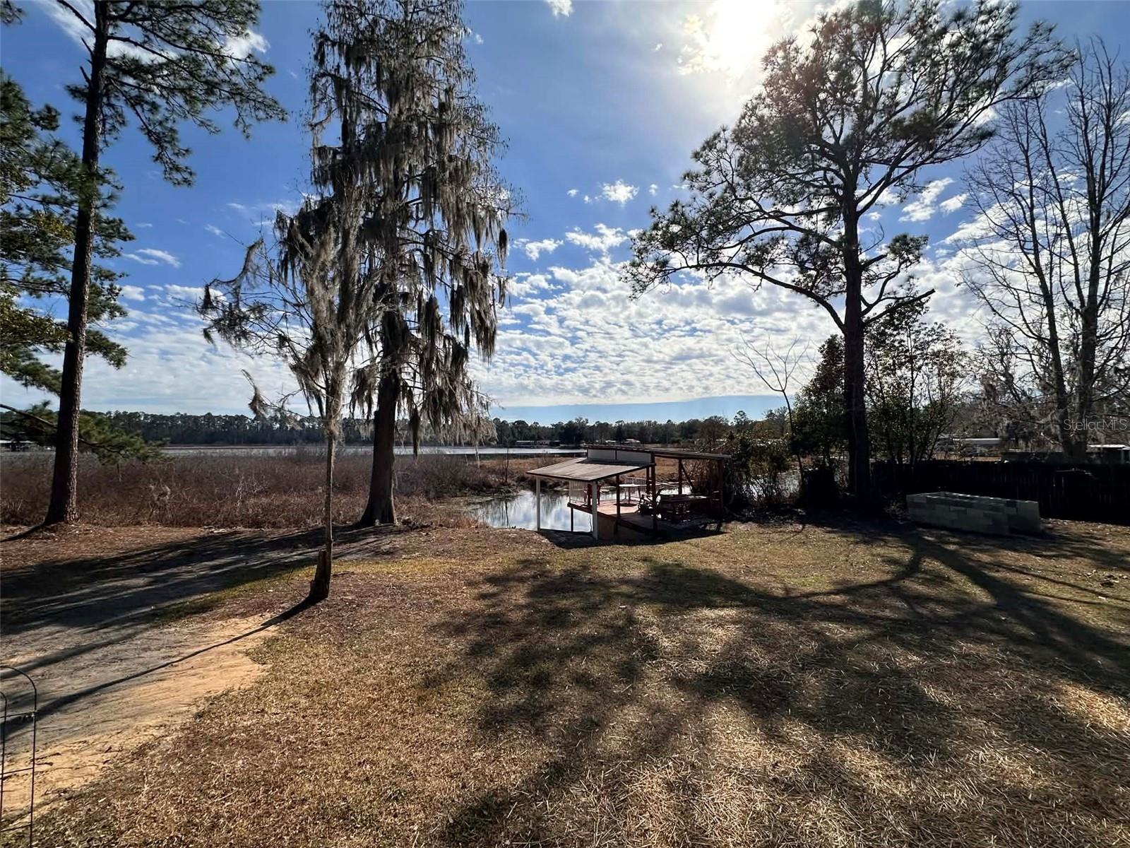 LAKE LYNNE - Residential