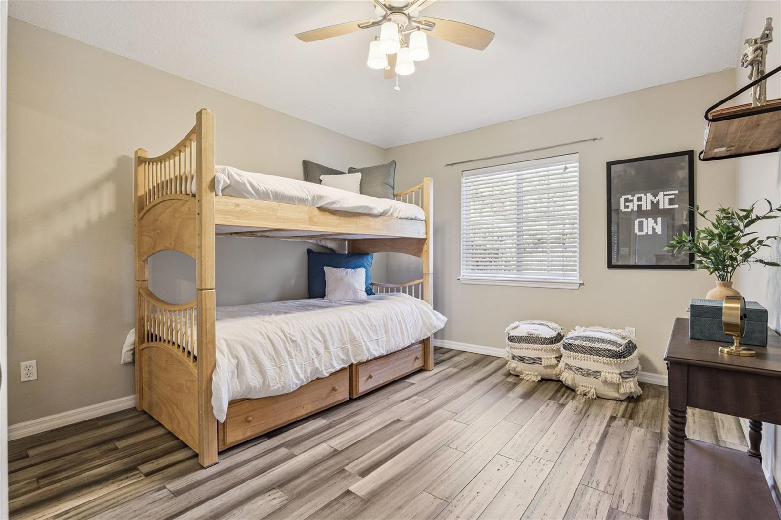 WESTMINSTER WOOD - Residential