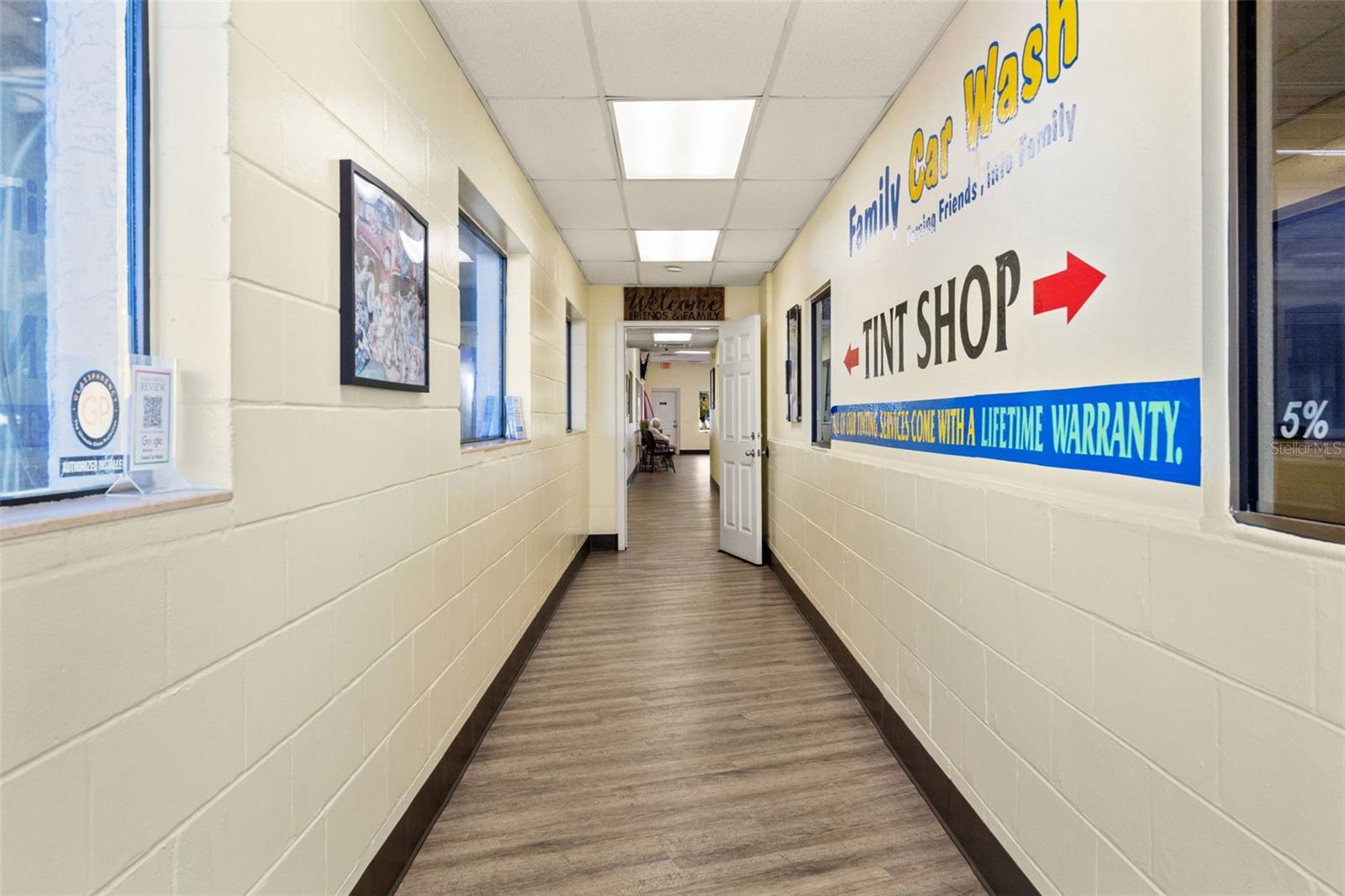 ACREAGE - Commercial Sale