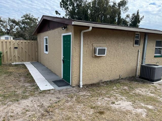 EASTWOOD OAKS - Residential