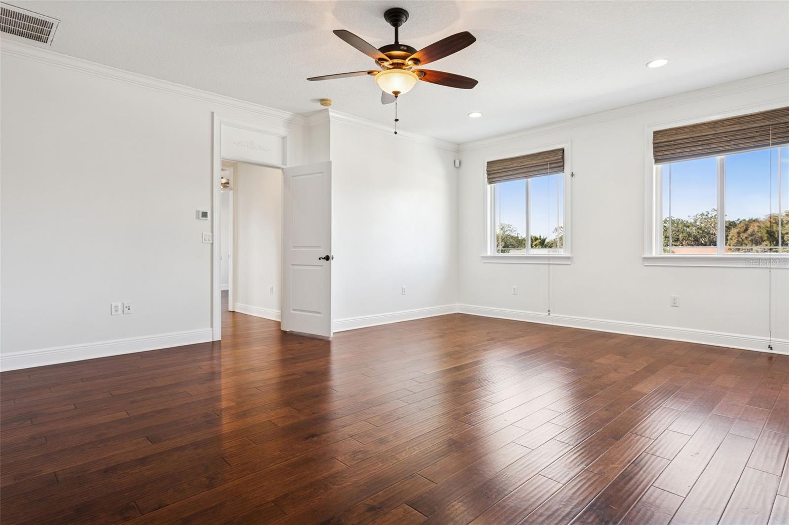 CARROLLWOOD SUB UN 20 - Residential