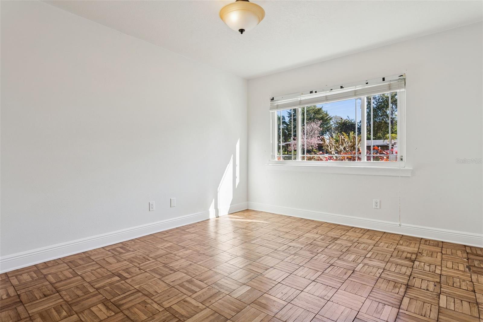 CARROLLWOOD SUB UN 20 - Residential