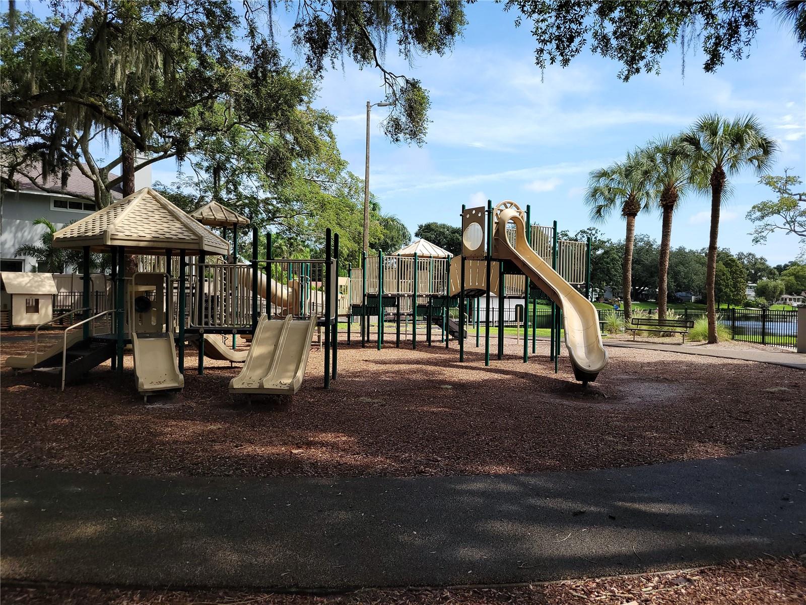 CARROLLWOOD SUB UN 20 - Residential