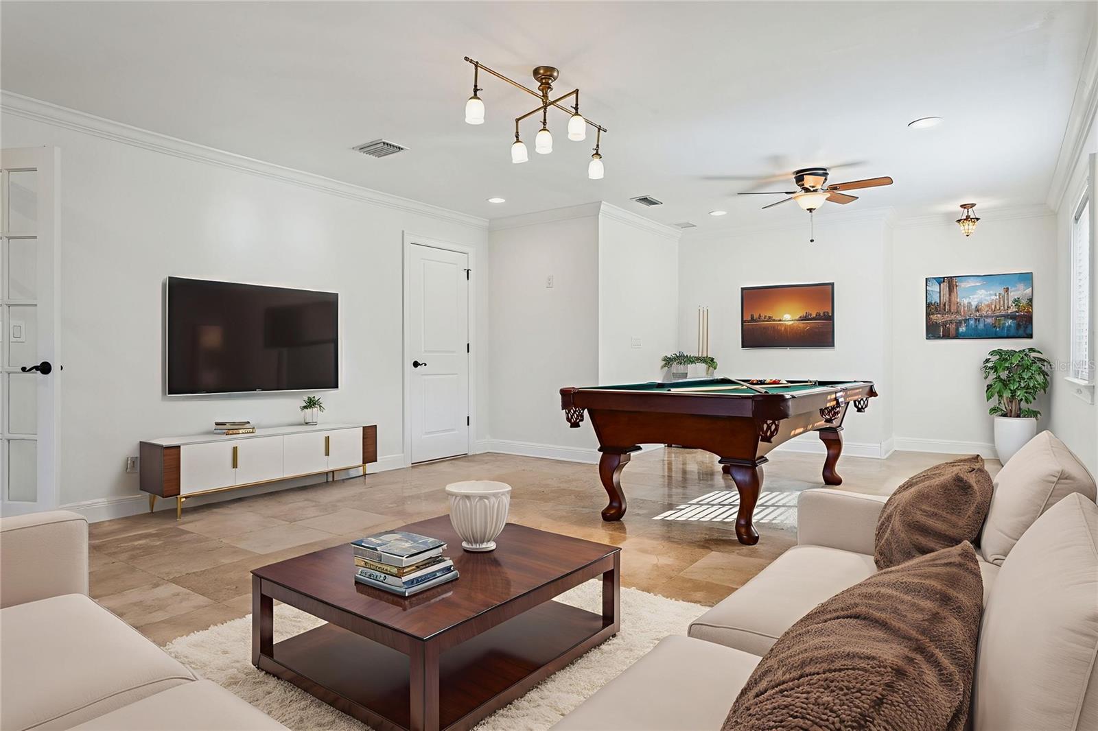 CARROLLWOOD SUB UN 20 - Residential