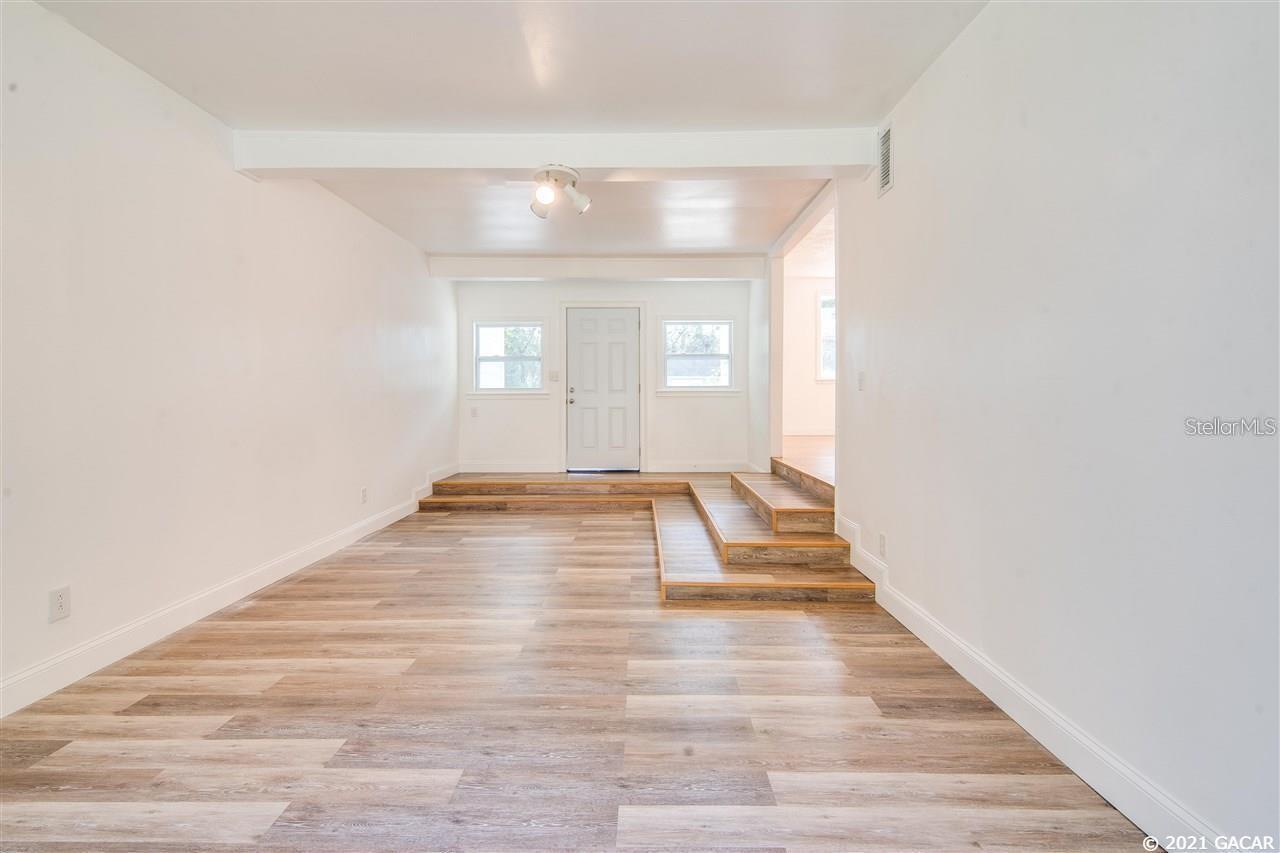 M G M - Residential Lease