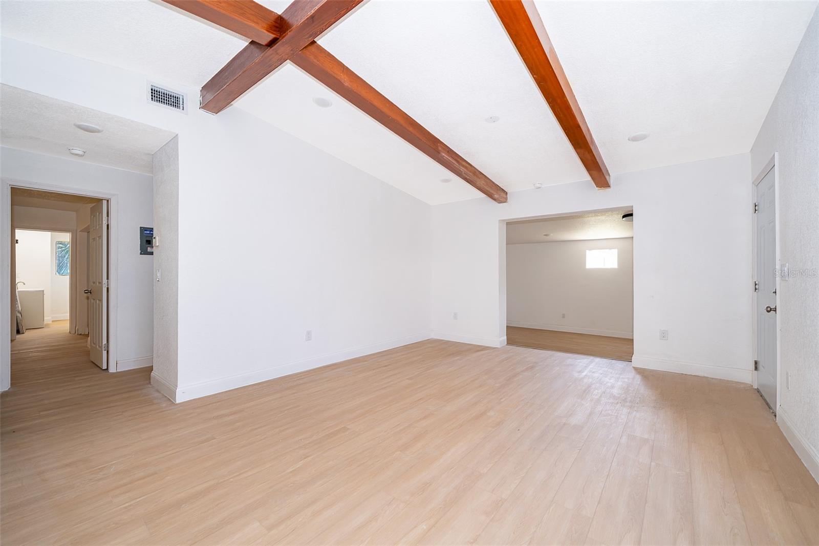 2906 MONROE STREET W