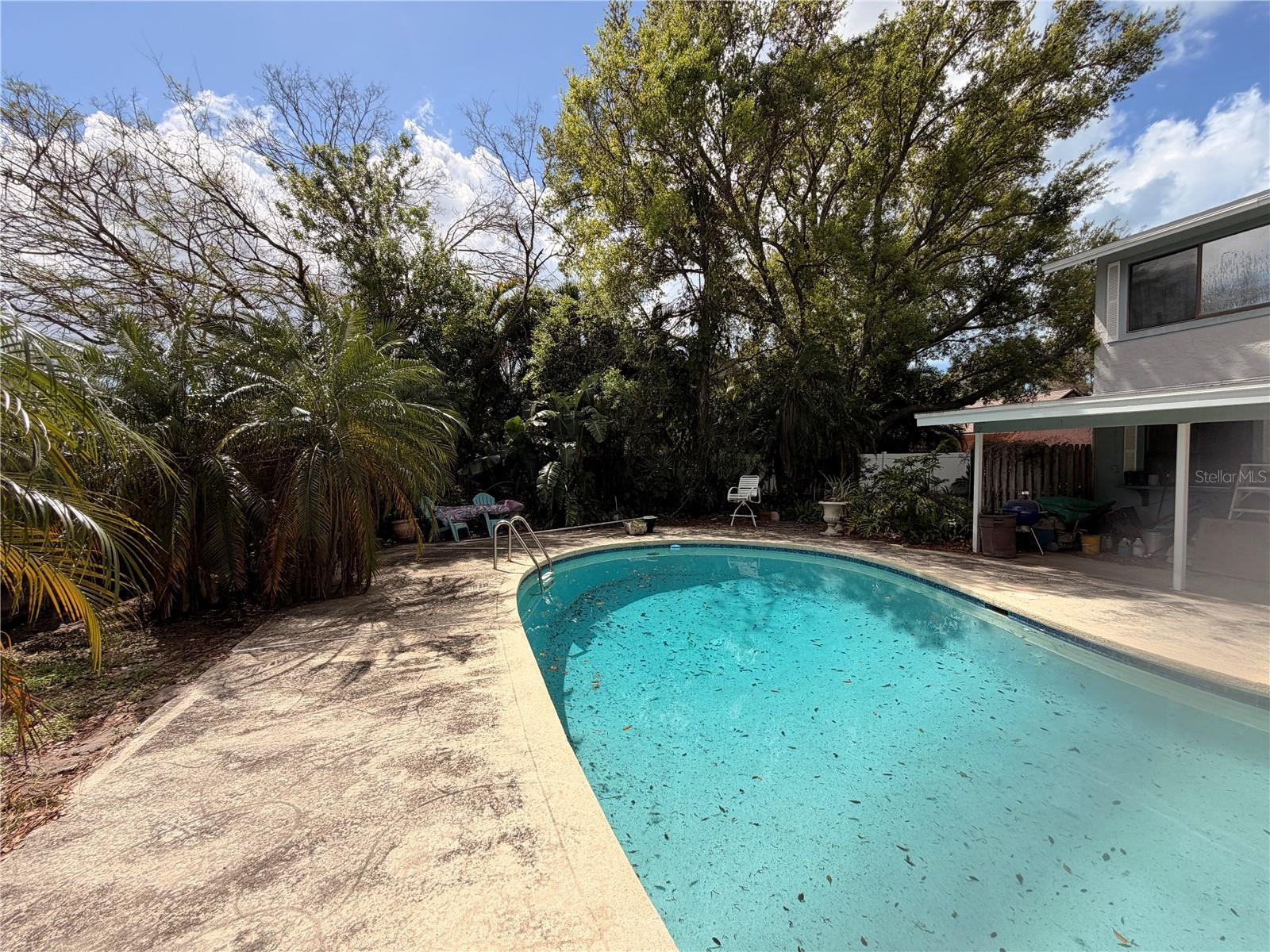 ROSETREE ESTATES - Residential