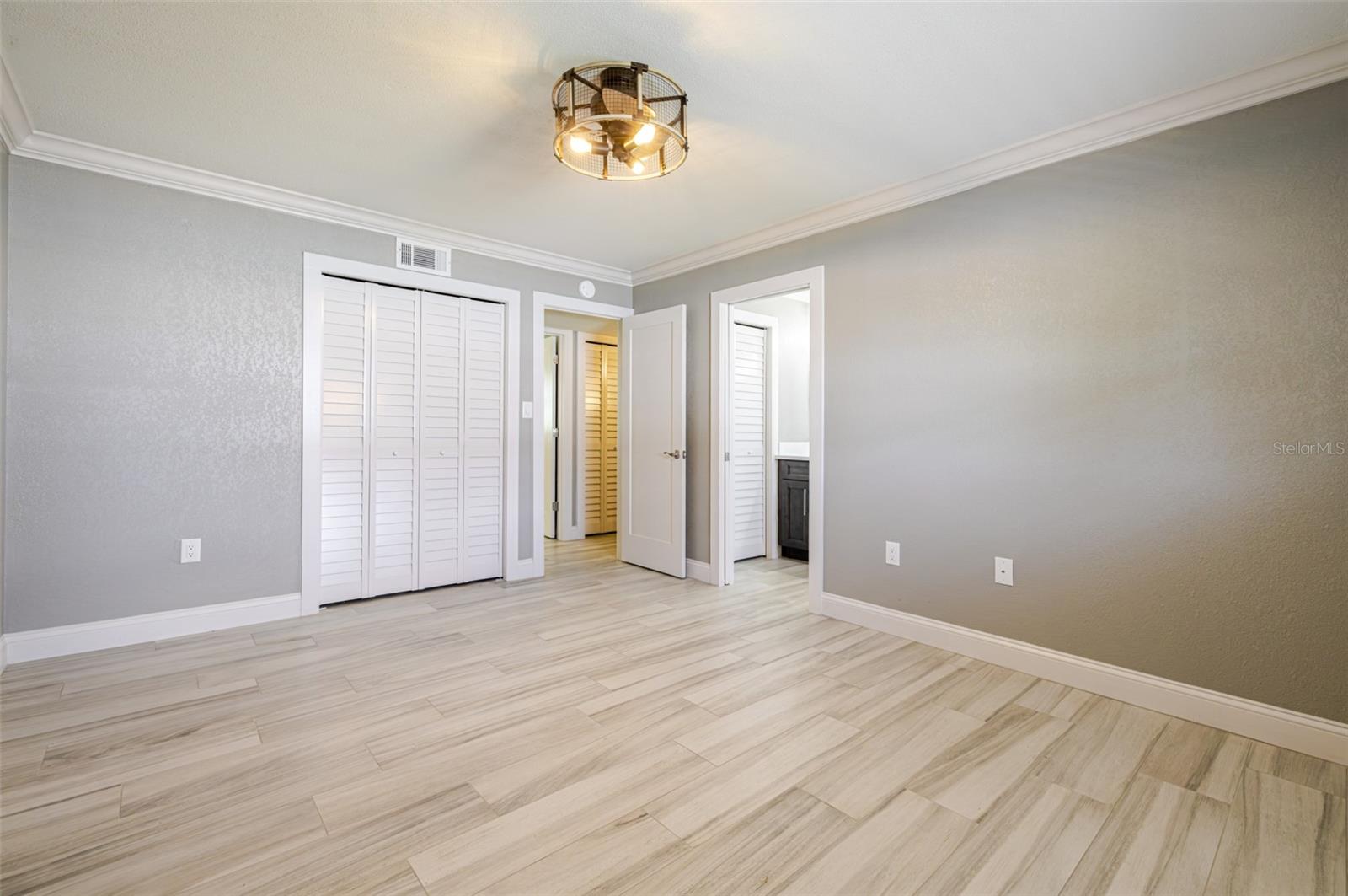 WYCHEWOOD SHORES - Residential