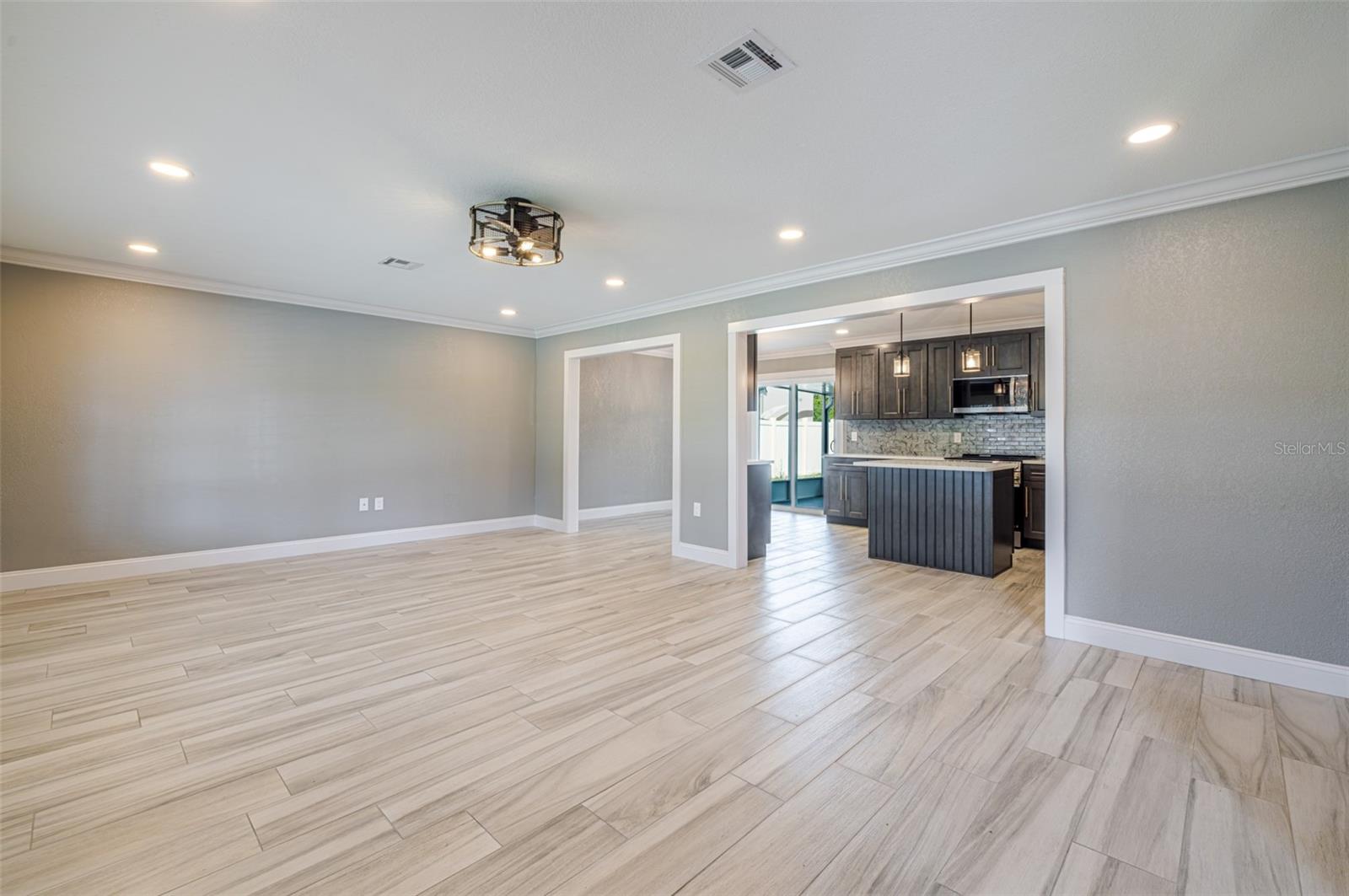 WYCHEWOOD SHORES - Residential