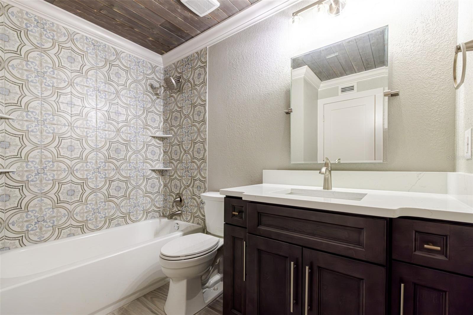 WYCHEWOOD SHORES - Residential