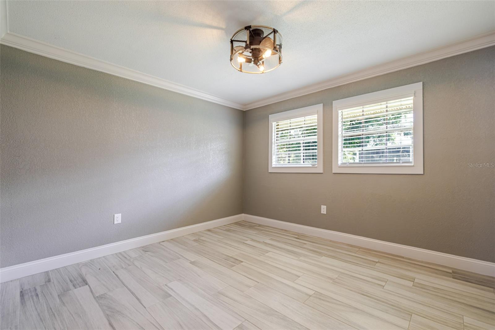 WYCHEWOOD SHORES - Residential