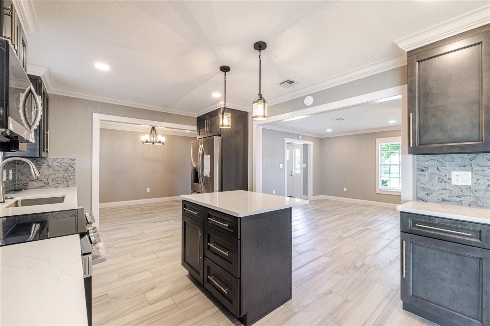 WYCHEWOOD SHORES - Residential