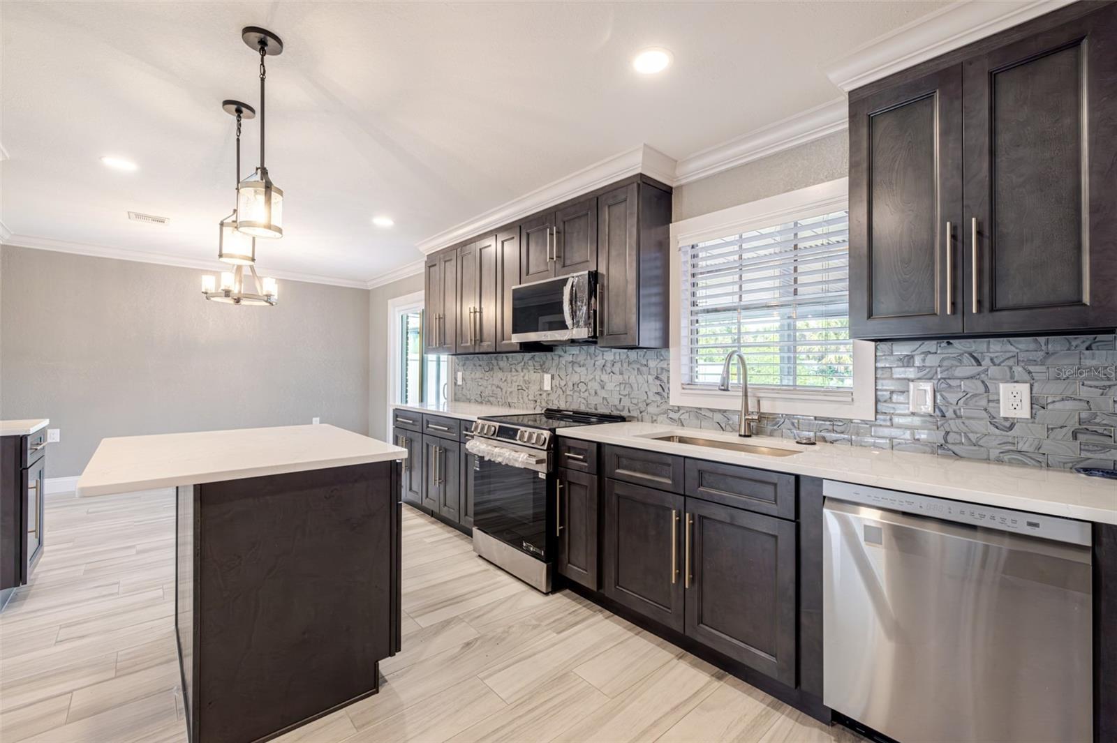 WYCHEWOOD SHORES - Residential