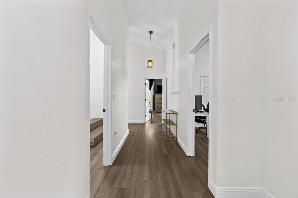 FLAT ISLAND - Residential