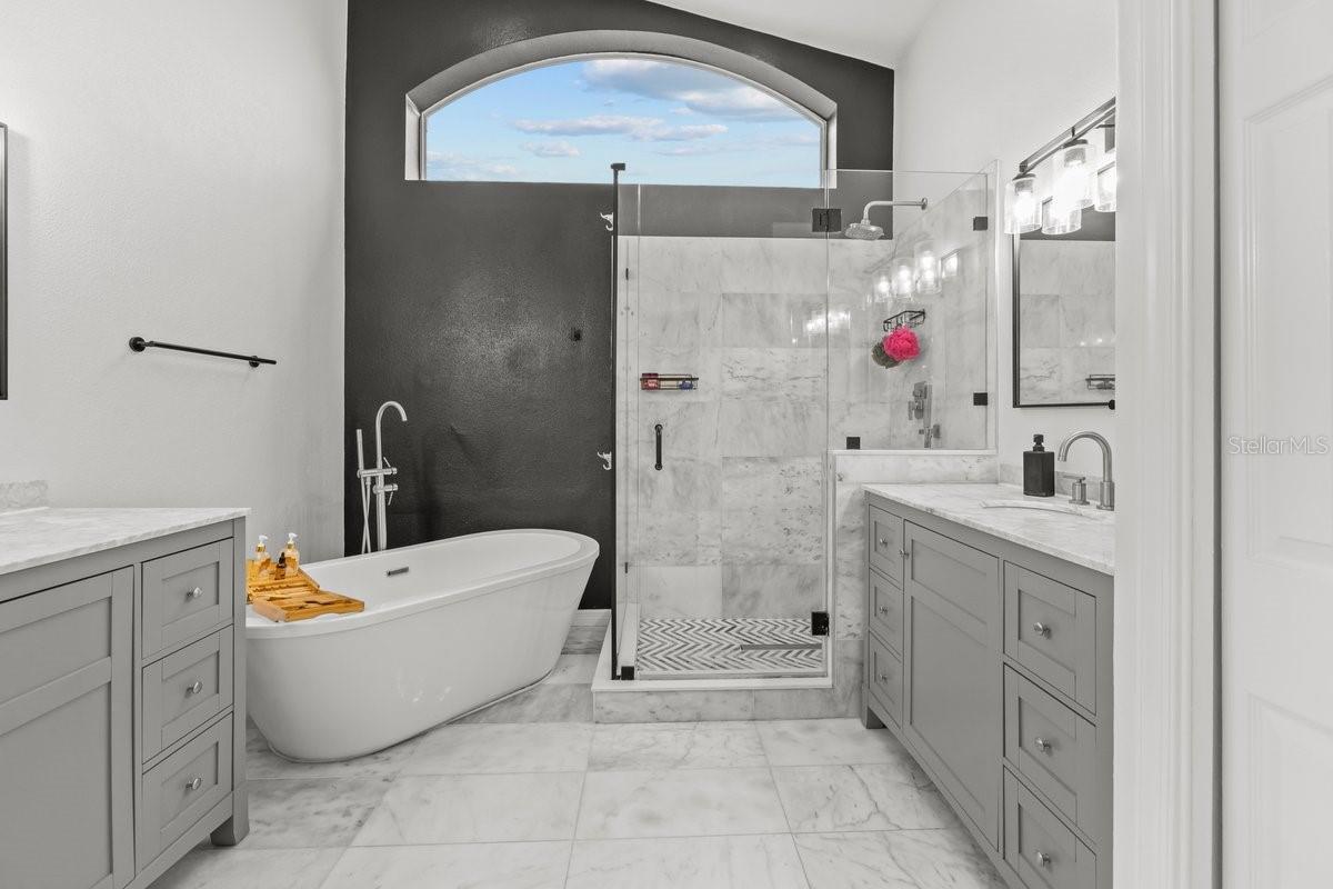 FLAT ISLAND - Residential