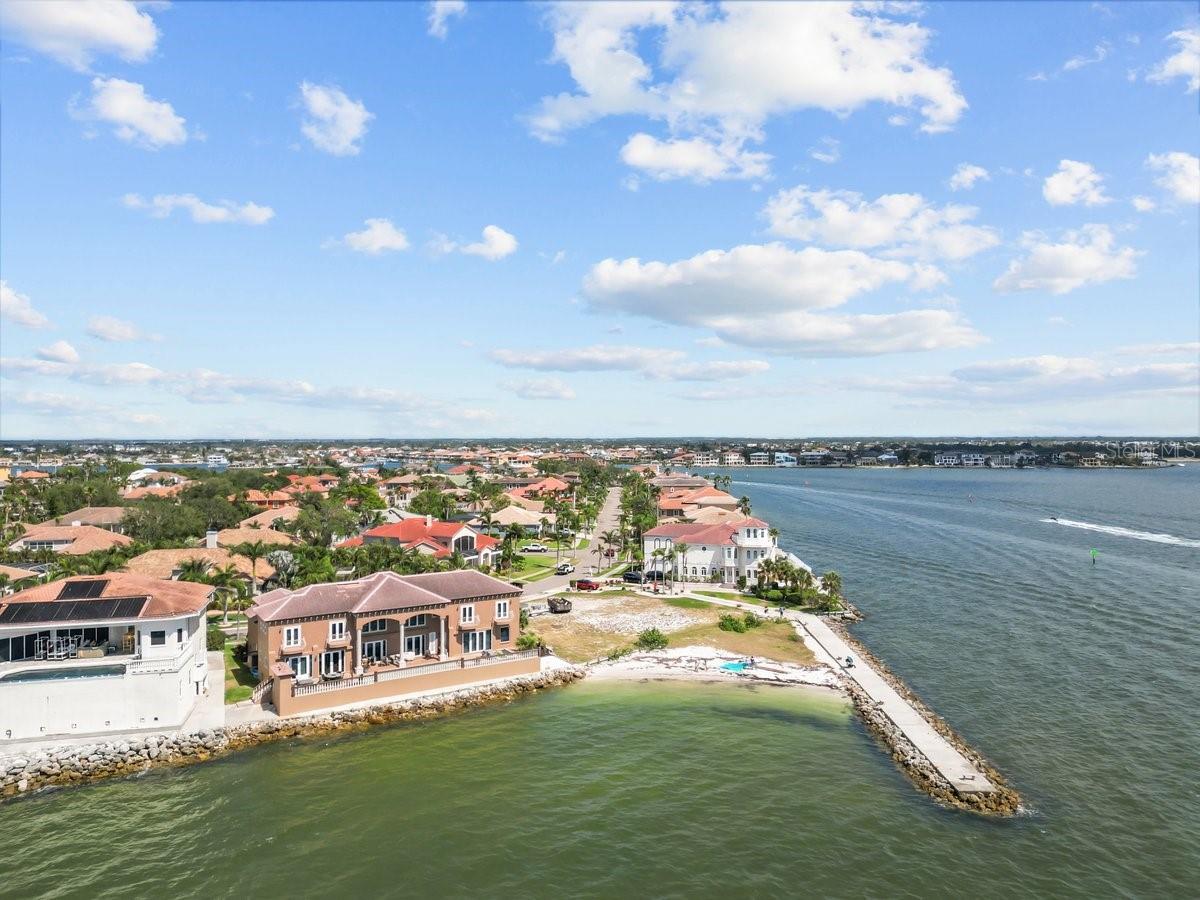 FLAT ISLAND - Residential