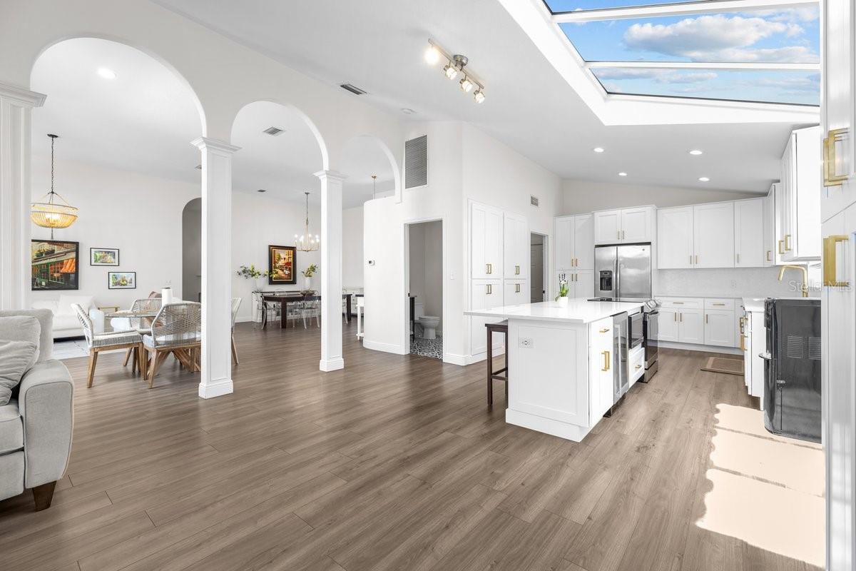 FLAT ISLAND - Residential