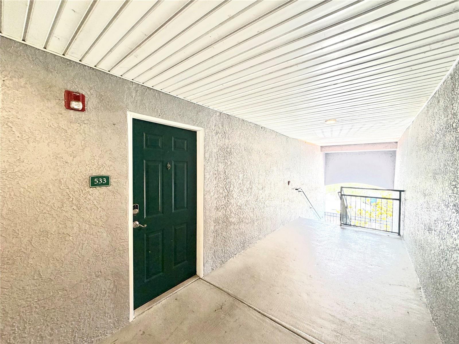 18001 RICHMOND PLACE DRIVE 533
