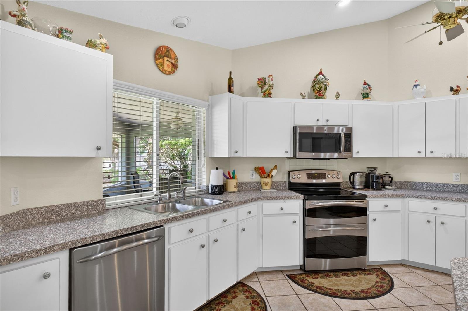 SUMMIT RIDGE UNIT TWO ADD - Residential