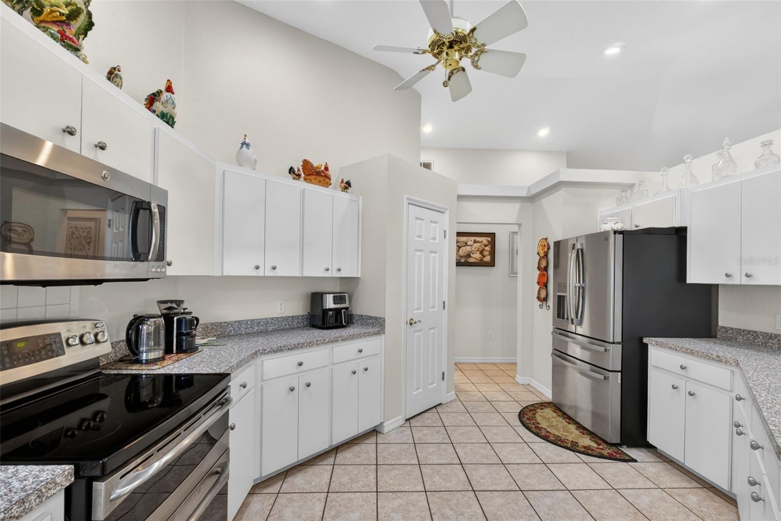 SUMMIT RIDGE UNIT TWO ADD - Residential