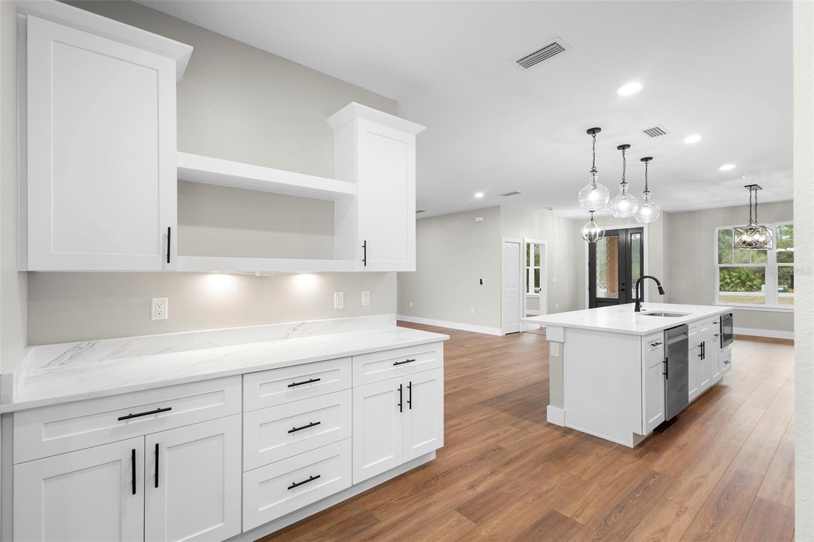 ROYAL TRAILS UNIT 01 - Residential