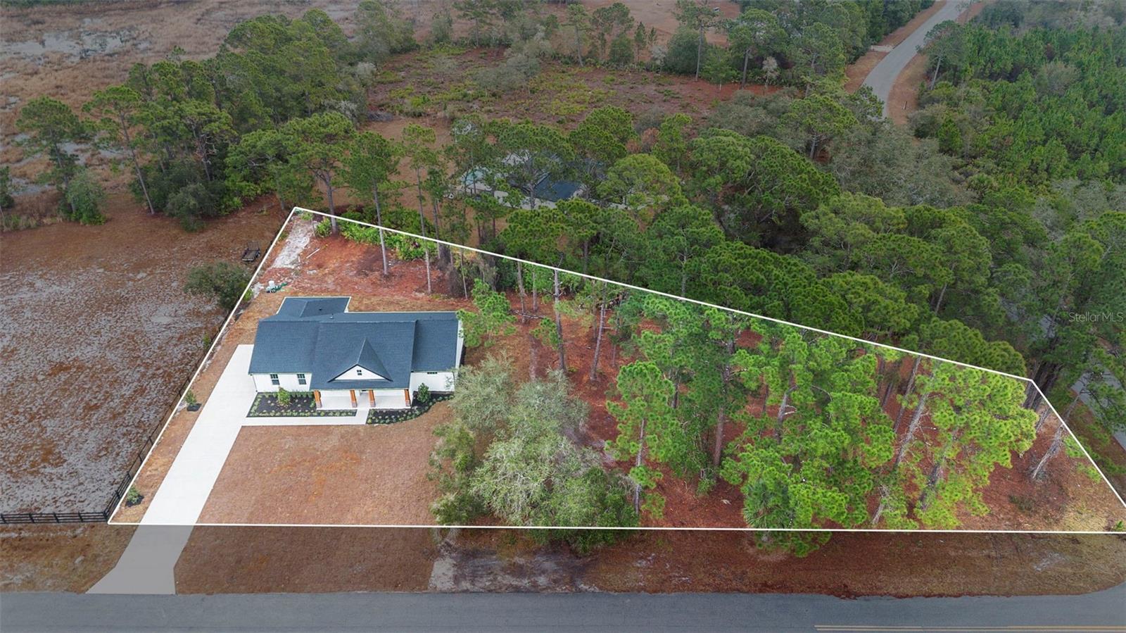 ROYAL TRAILS UNIT 01 - Residential