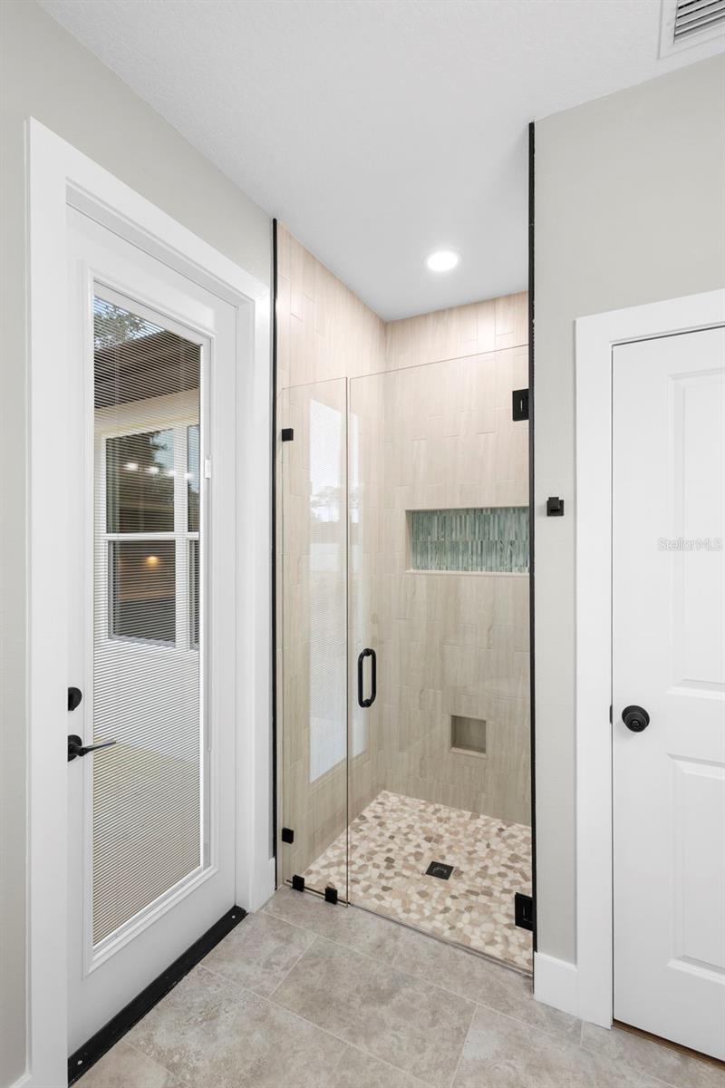 ROYAL TRAILS UNIT 01 - Residential