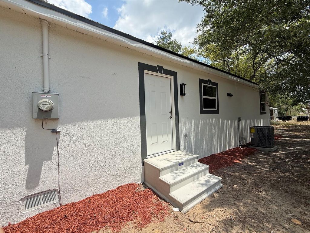 Photo of 120 Herrick Street, Auburndale, FL 33823 (MLS # S5149803)