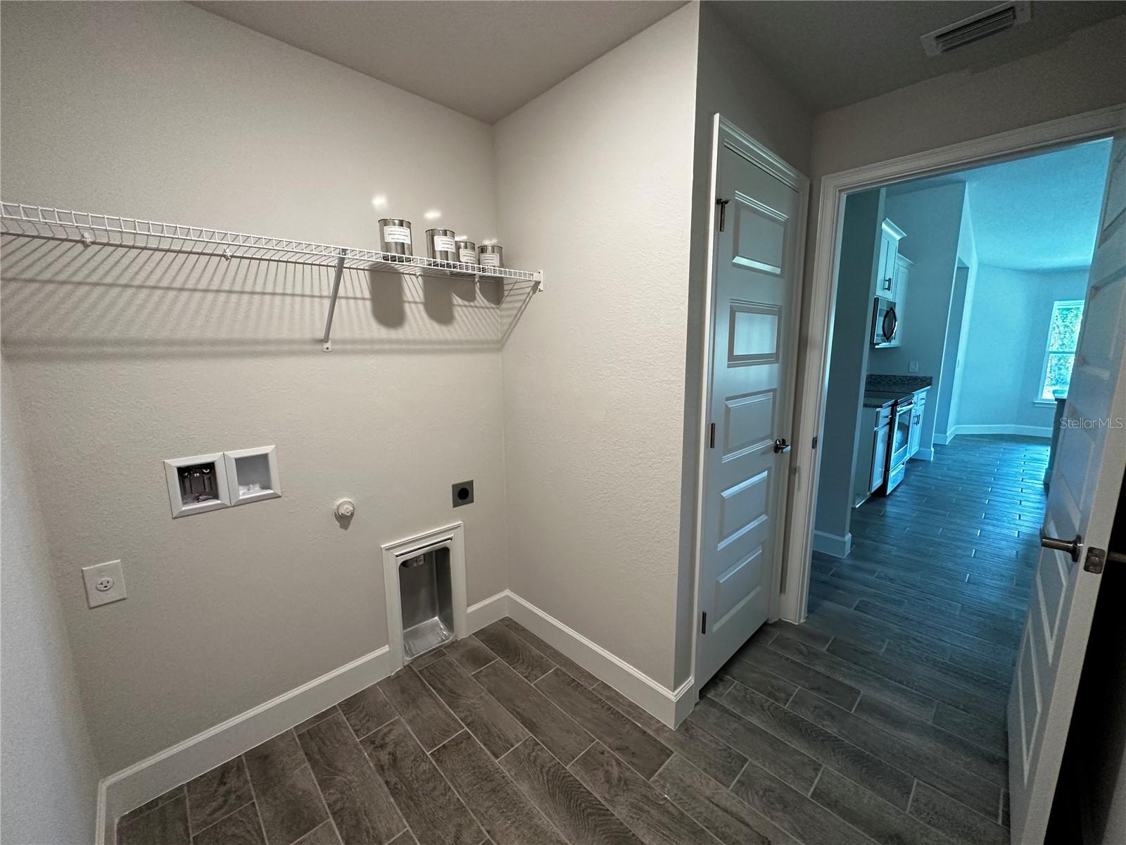 ROTONDA WEST LONG MEADOW - Residential