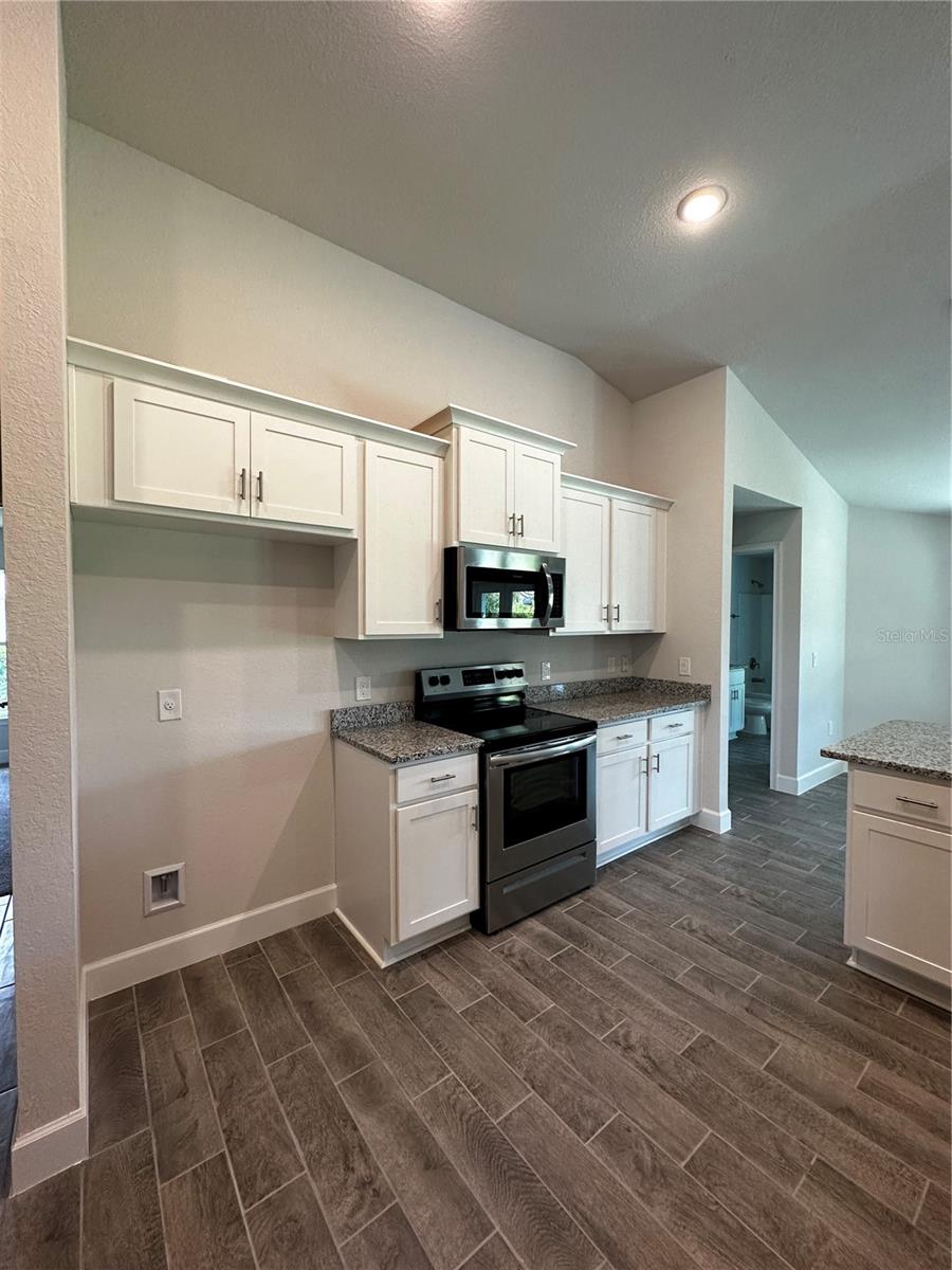 ROTONDA WEST LONG MEADOW - Residential