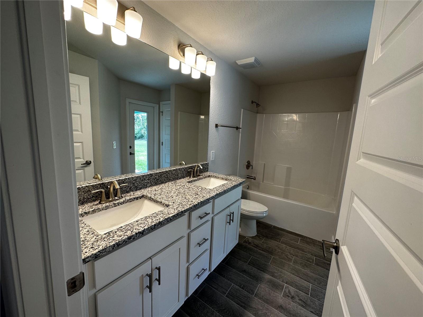 ROTONDA WEST LONG MEADOW - Residential