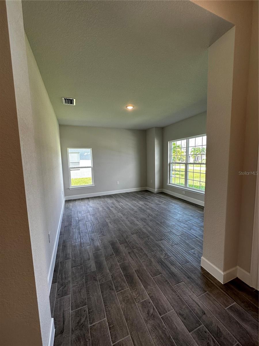 ROTONDA WEST LONG MEADOW - Residential