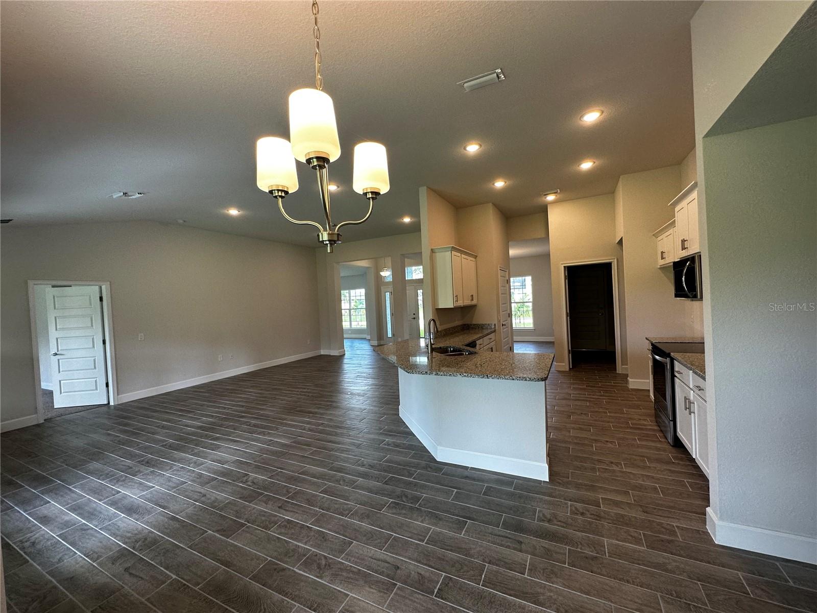 ROTONDA WEST LONG MEADOW - Residential