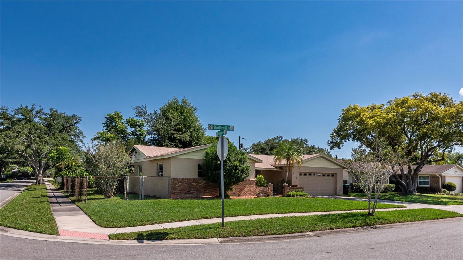 3121 THISTLEHILL DRIVE