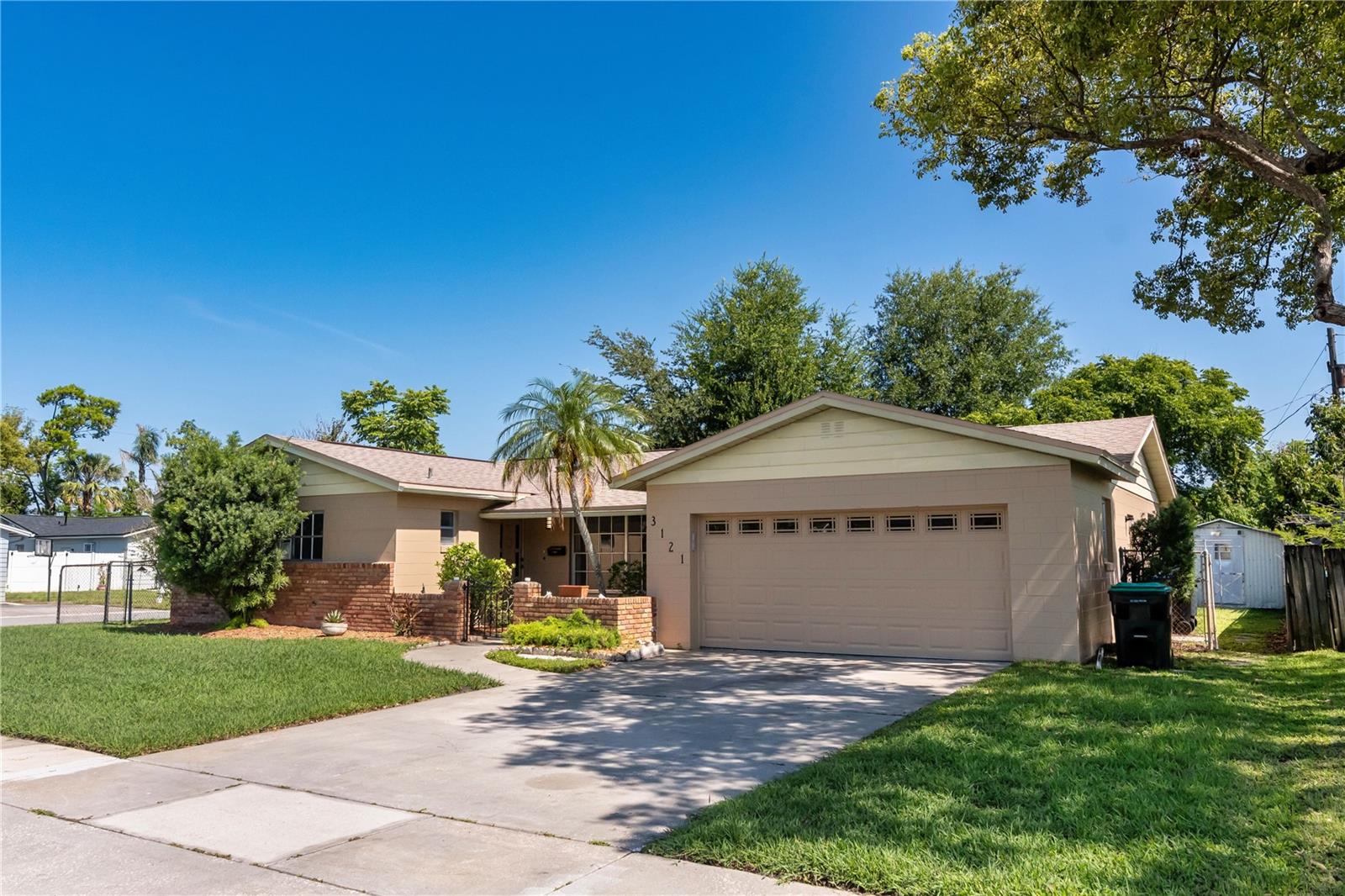 3121 THISTLEHILL DRIVE