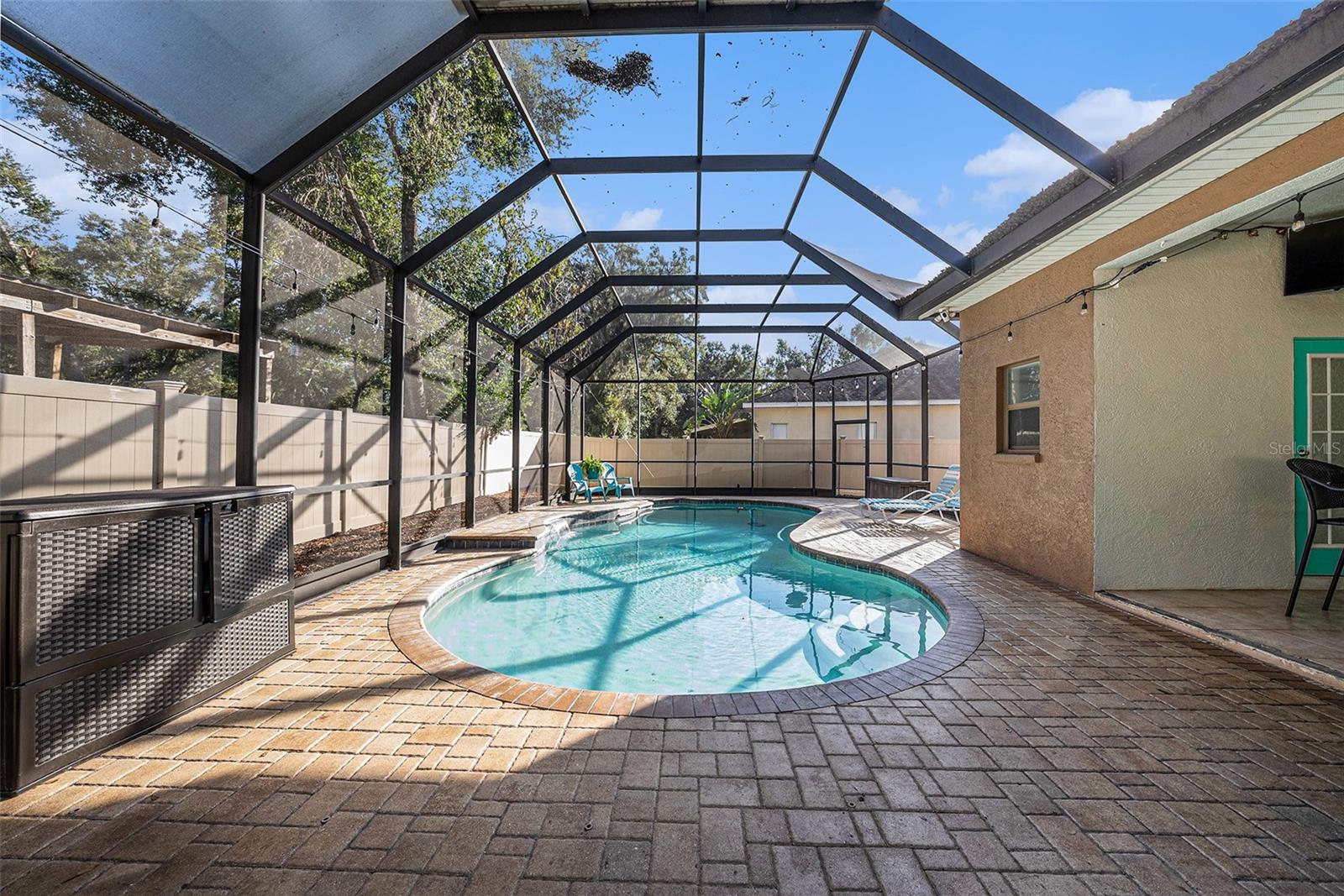 LEGENDS PASS - Residential