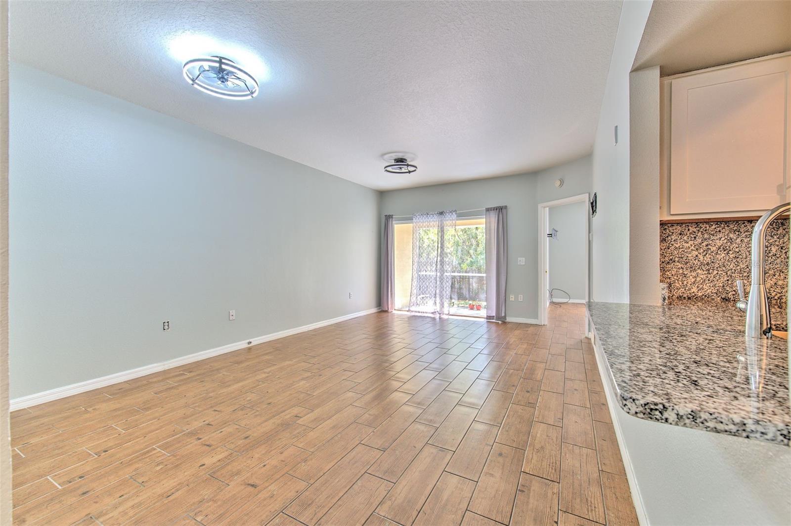 VILLAGES OF BLOOMINGDALE CONDO - Residential