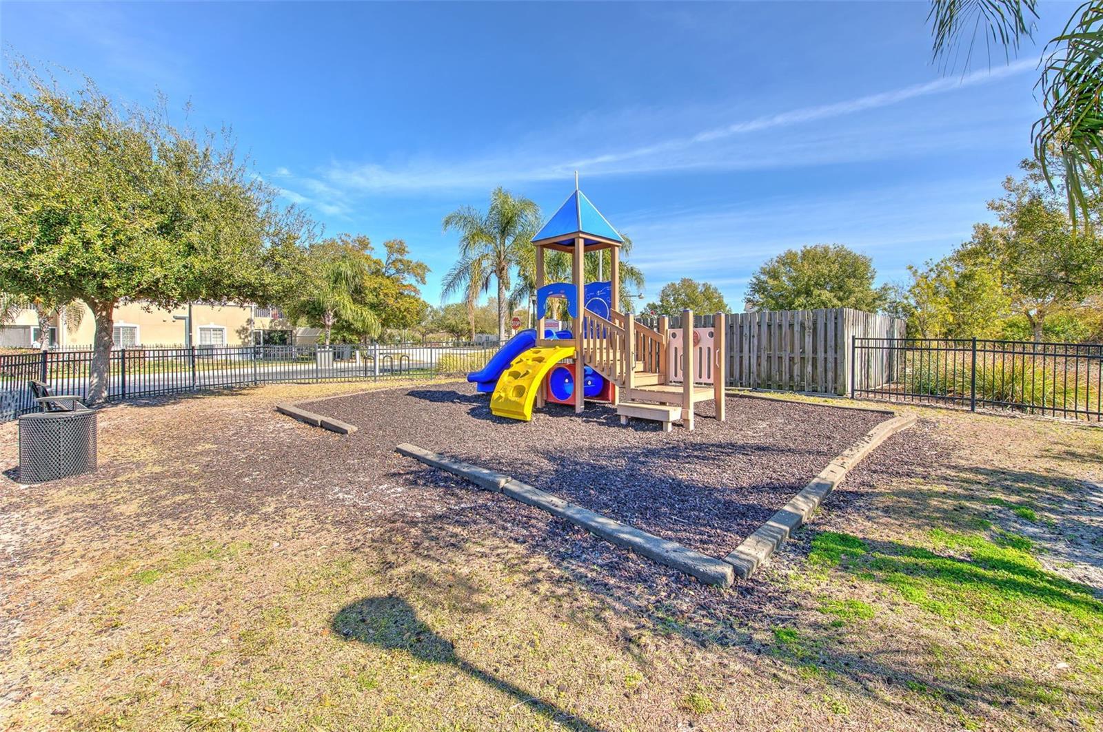 VILLAGES OF BLOOMINGDALE CONDO - Residential