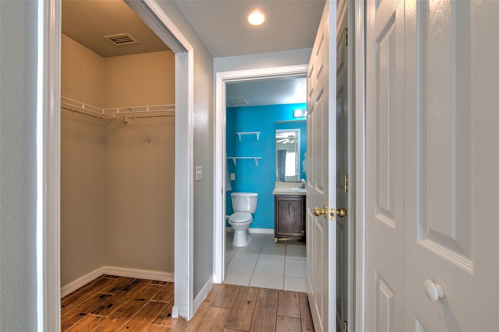 VILLAGES OF BLOOMINGDALE CONDO - Residential