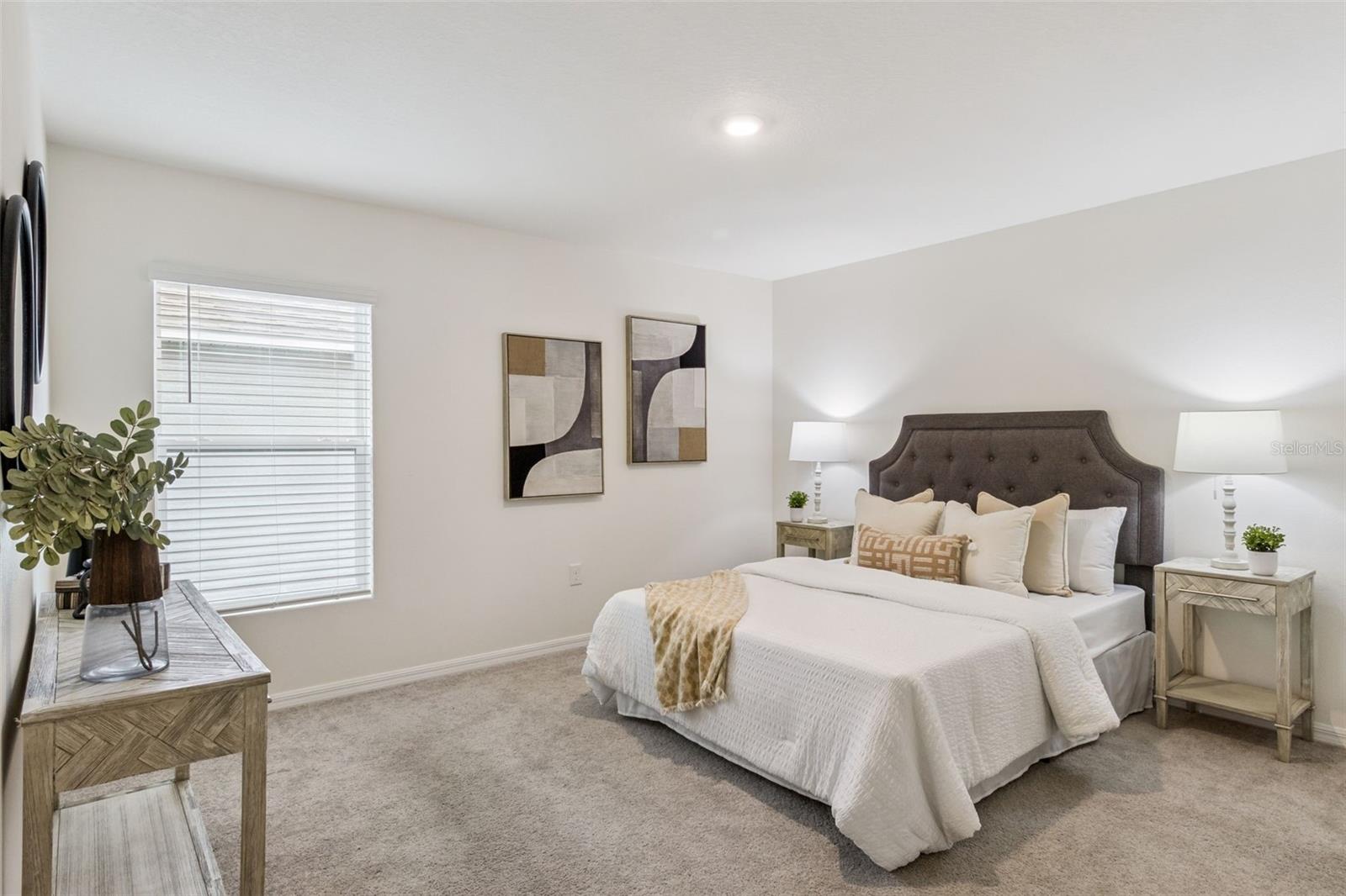 ALFORD OAKS - Residential