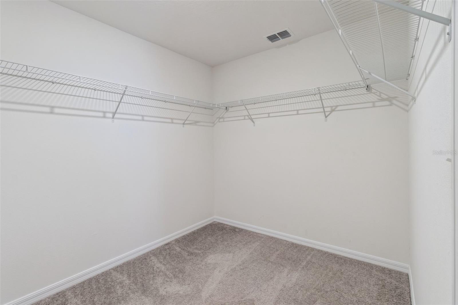 ALFORD OAKS - Residential