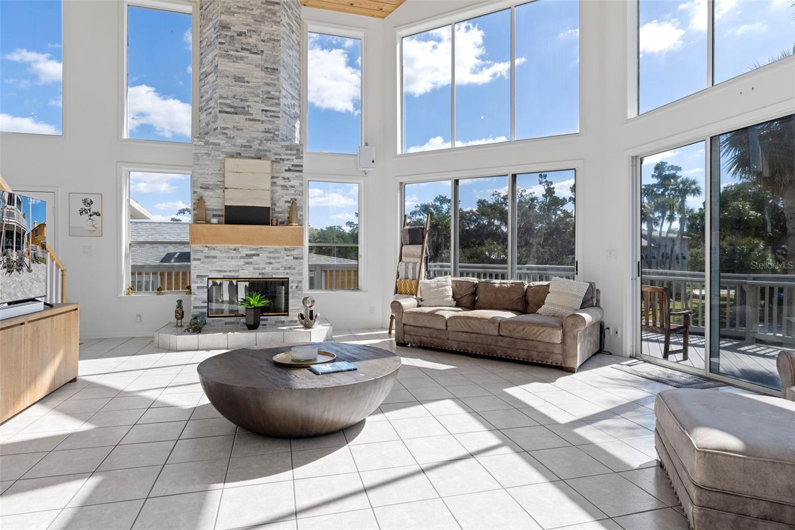 WEEKI WACHEE GARDENS ADD - Residential