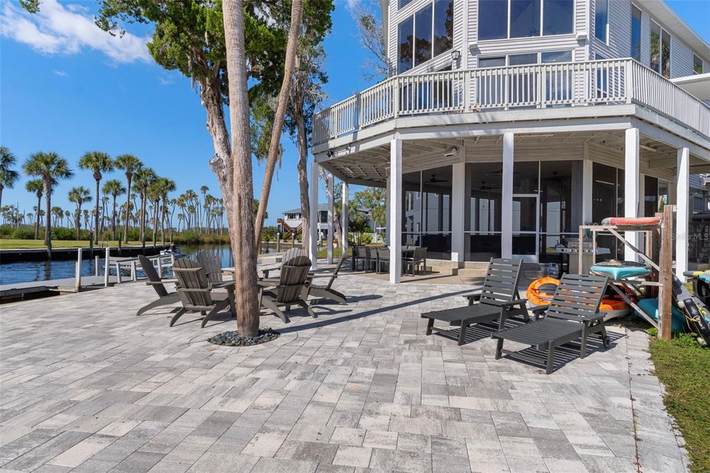 Photo of 5272 Tropical Point, Weeki Wachee, FL 34607 (MLS # W7880527)