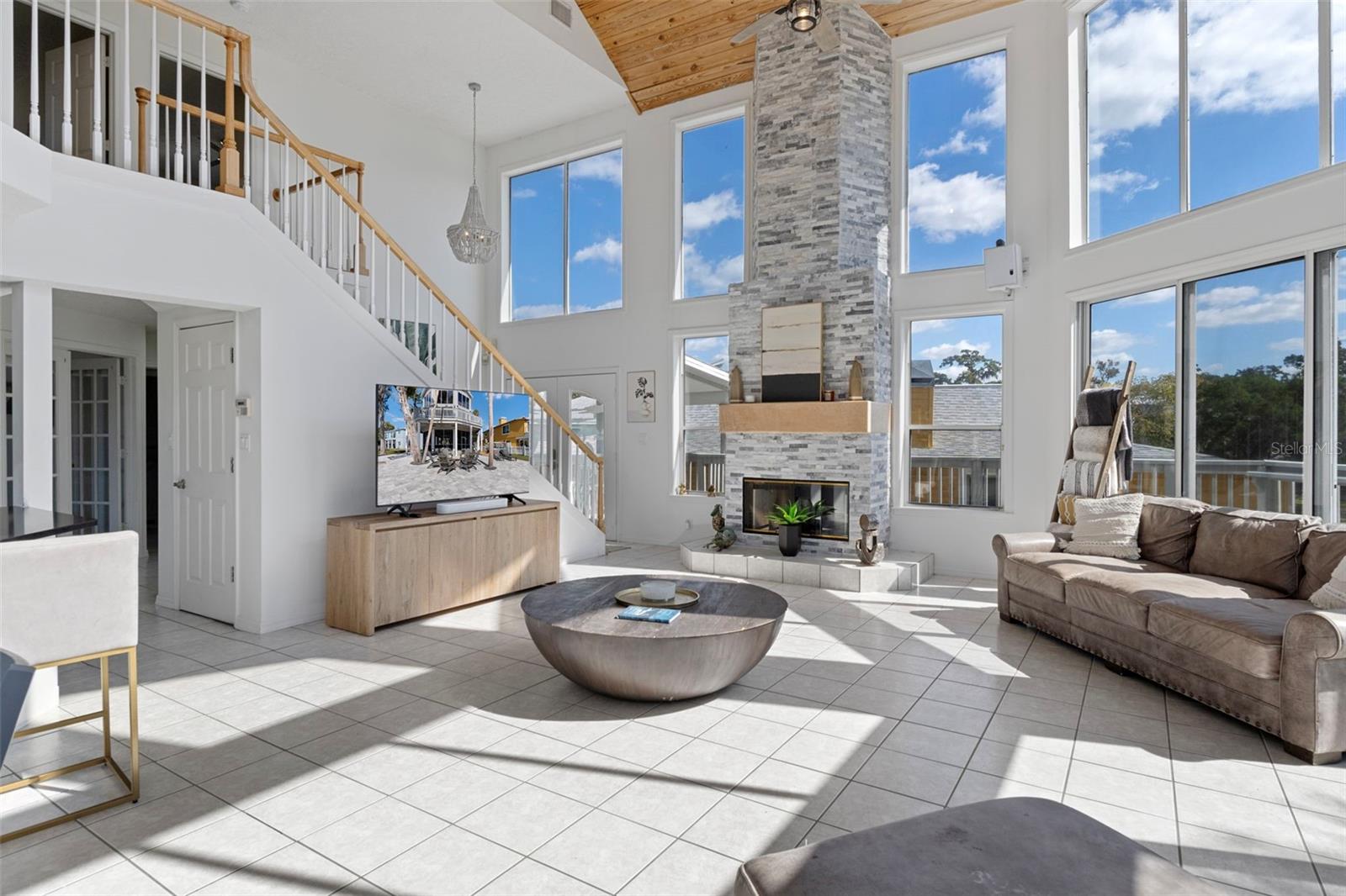 WEEKI WACHEE GARDENS ADD - Residential