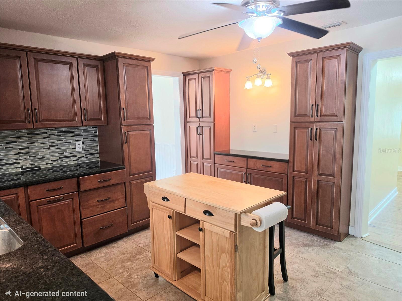 ELOISE WOODS LAKE MARIAM UNIT - Residential